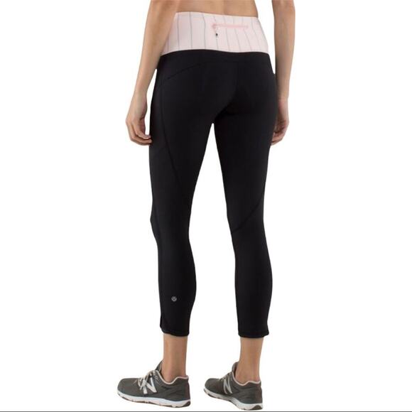 Lululemon Can't Stop Crop High Rise Runners Leggings Black / Slalom Stripe 8 - Picture 2 of 16